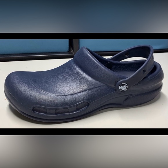 CROCS Other - CROCS Bistro Navy Blue Slip Resistant Doctor Nurse Grip Waterproof Clogs-Mens 14